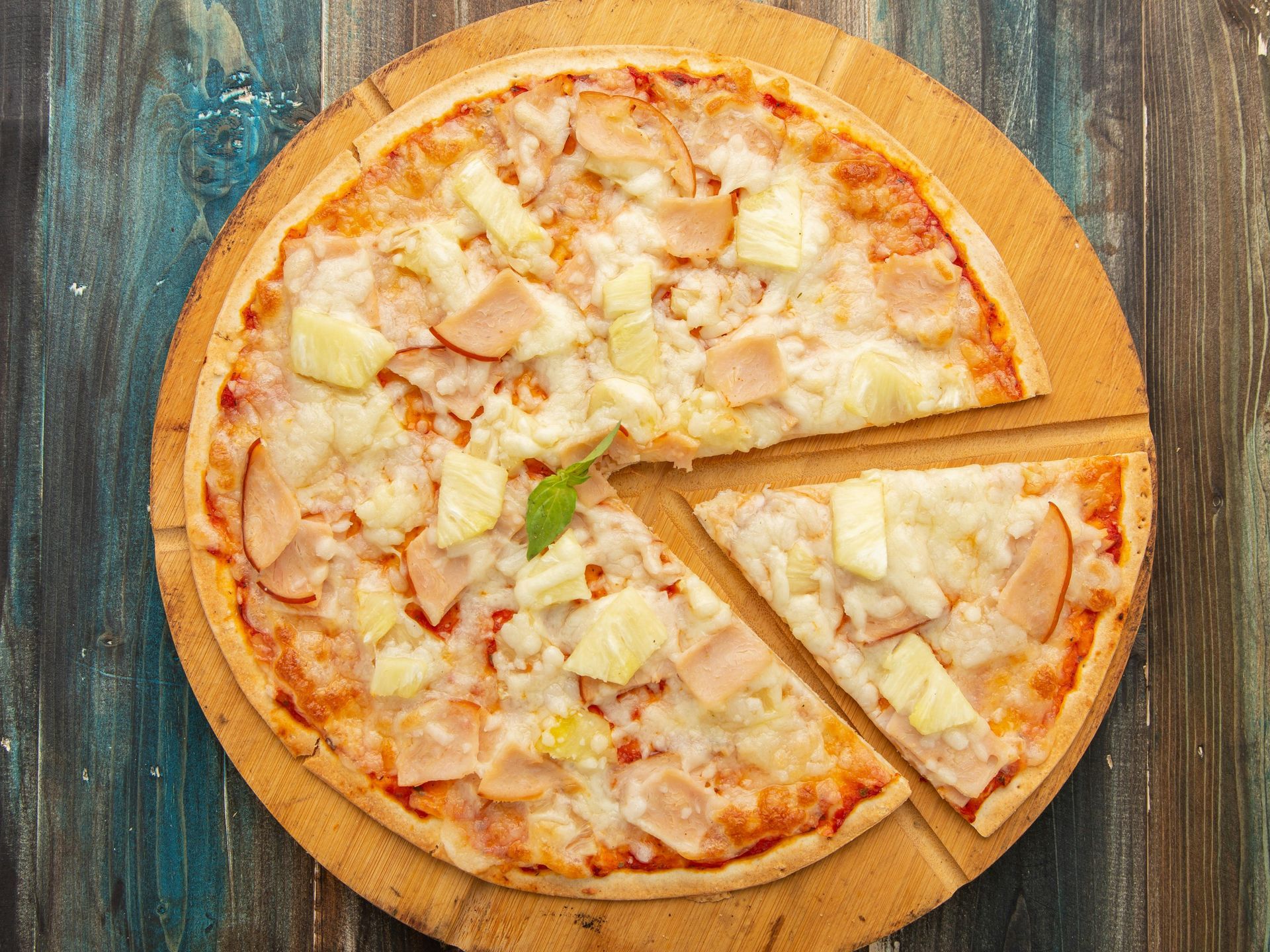 Hawaiian Pizza