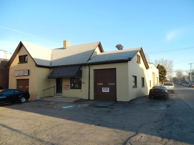 Shop Exterior — Saint Louis, MO — Jokerst Brothers Auto Body