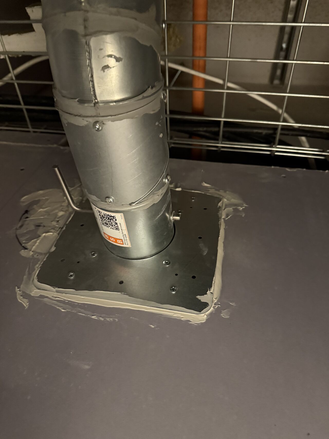 hey-service-group-fire-damper-fire-stopping-tr19-cleaning-legionella-hvac.webp