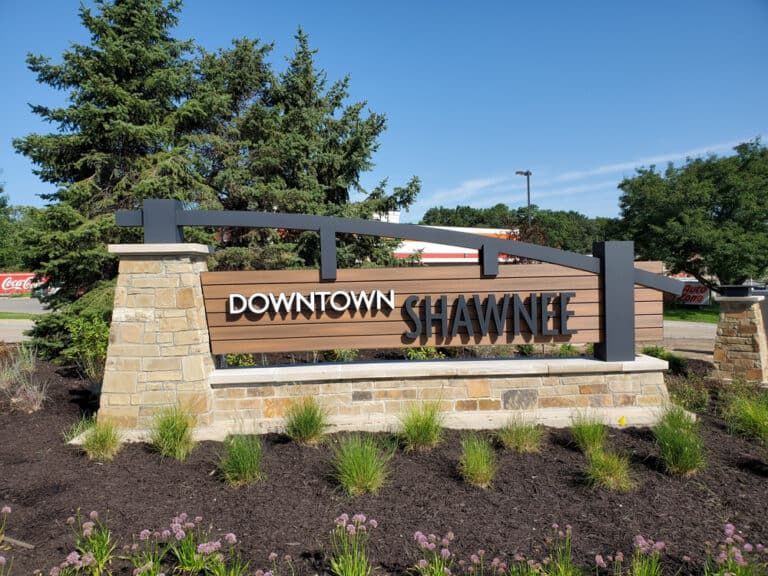 shawnee, ks downtown