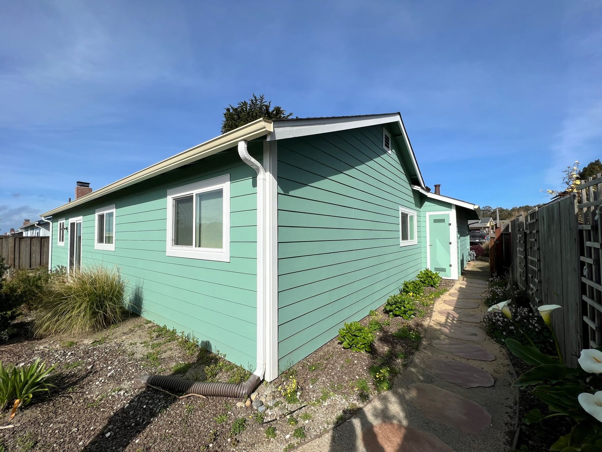 Before/After | Peninsula Siding Company | San Mateo, CA