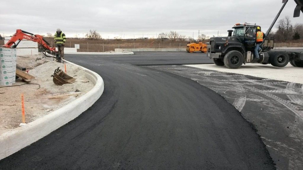 Commercial asphalt paving services near me