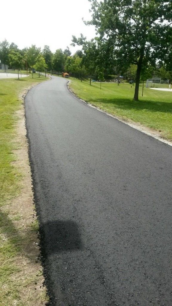 Commercial asphalt paving services near me
