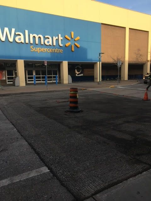 	
commercial parking lot paving