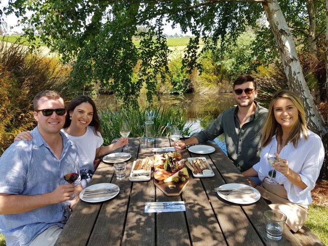 Full Day Tamar Wine Tour with Lunch and Cheese