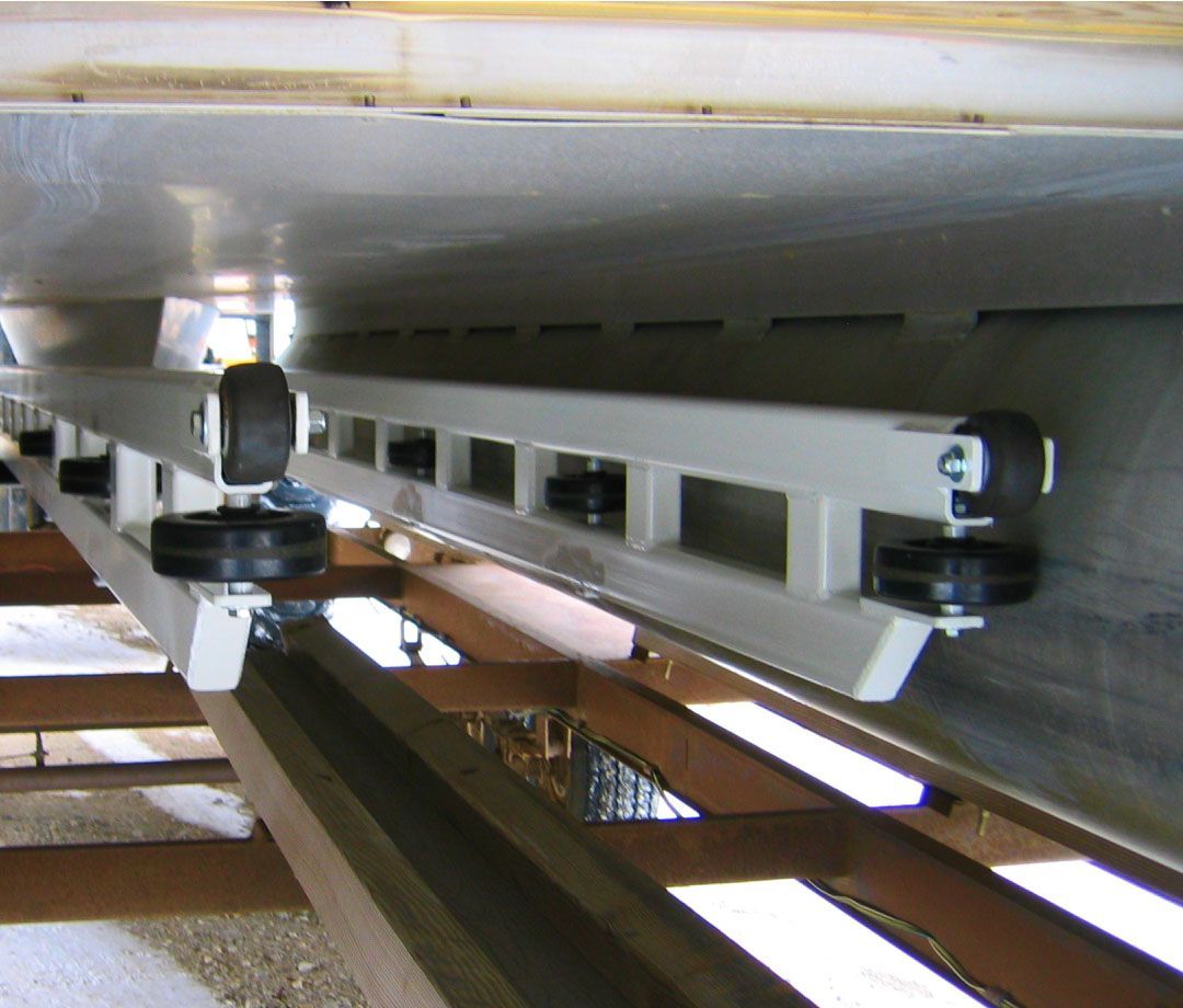 extended forks shown under pontoon boat