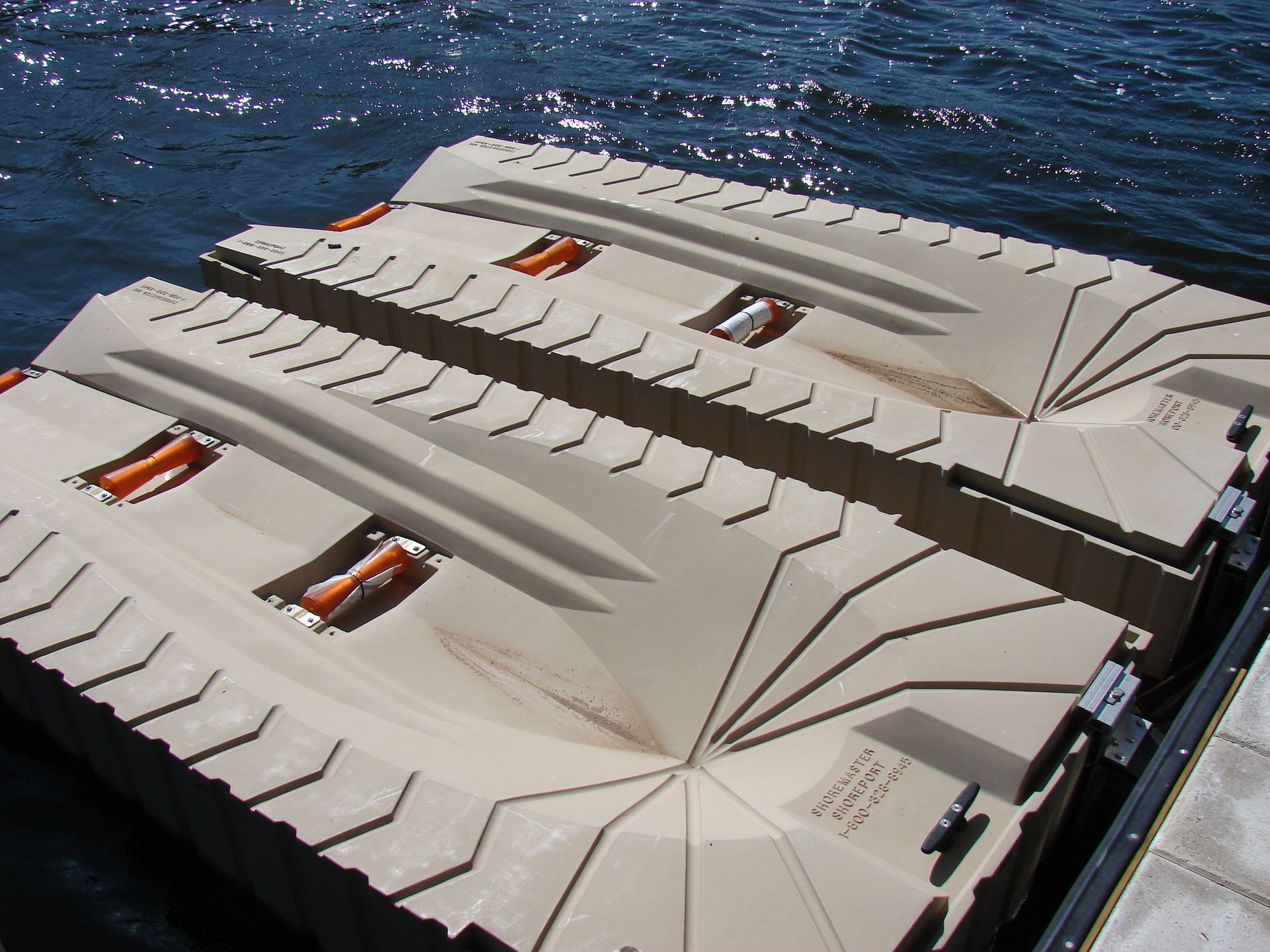 Drive on Pwc floating docks