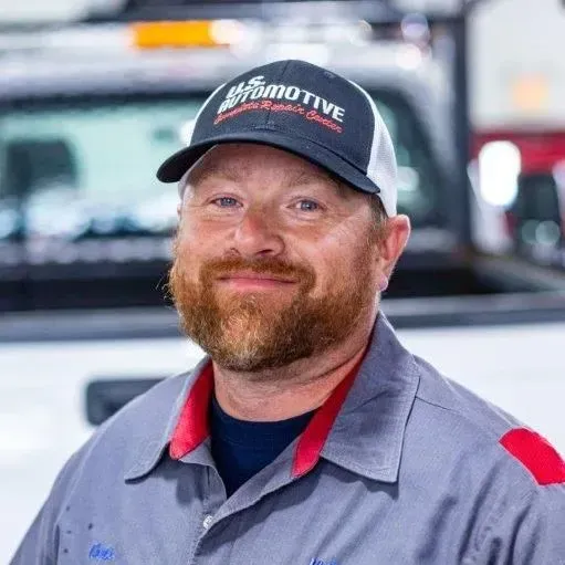 Mechanic of U.S. Automotive