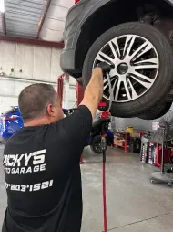 ricky-auto-garage-alignment-tire-service-img