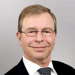 Dr. Andreas Lock Dr. Andreas Lock