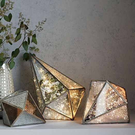 geo-mirrored-objects-c