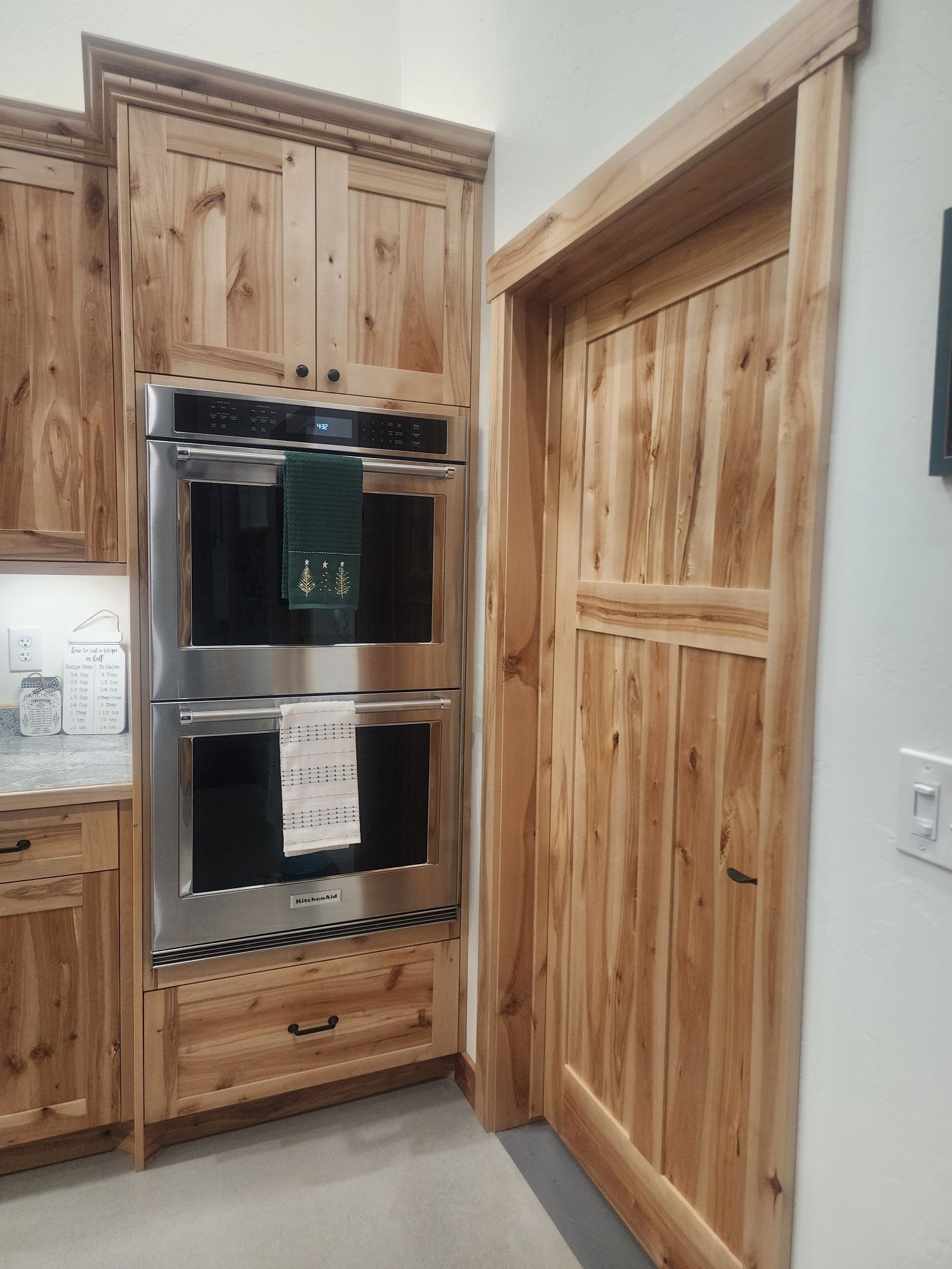 Custom Kitchen Libby, MT, Red Birch
