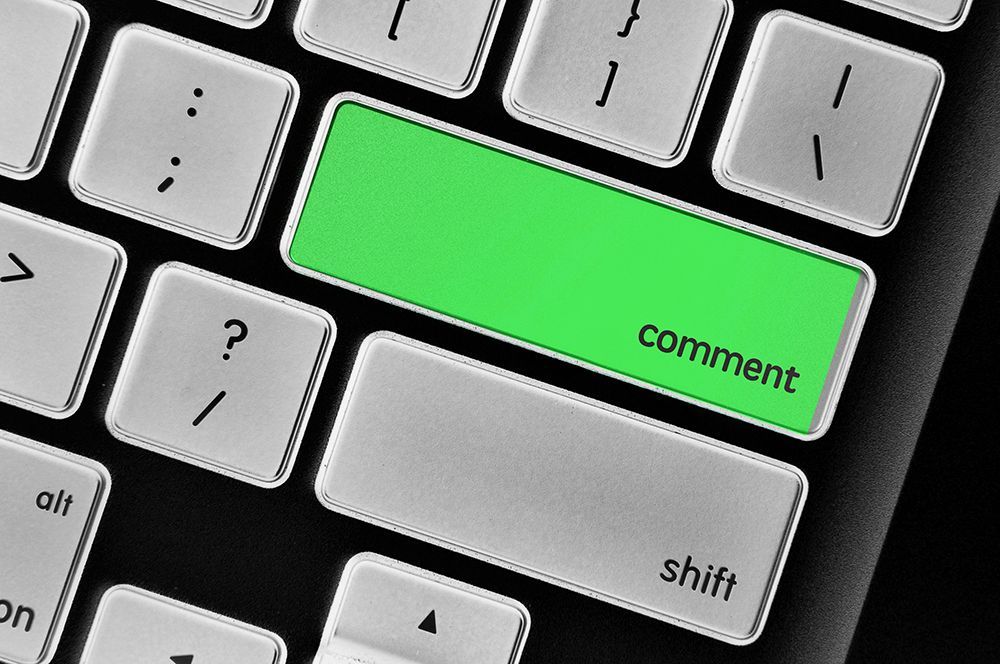 Keyboard with alternative green key reading