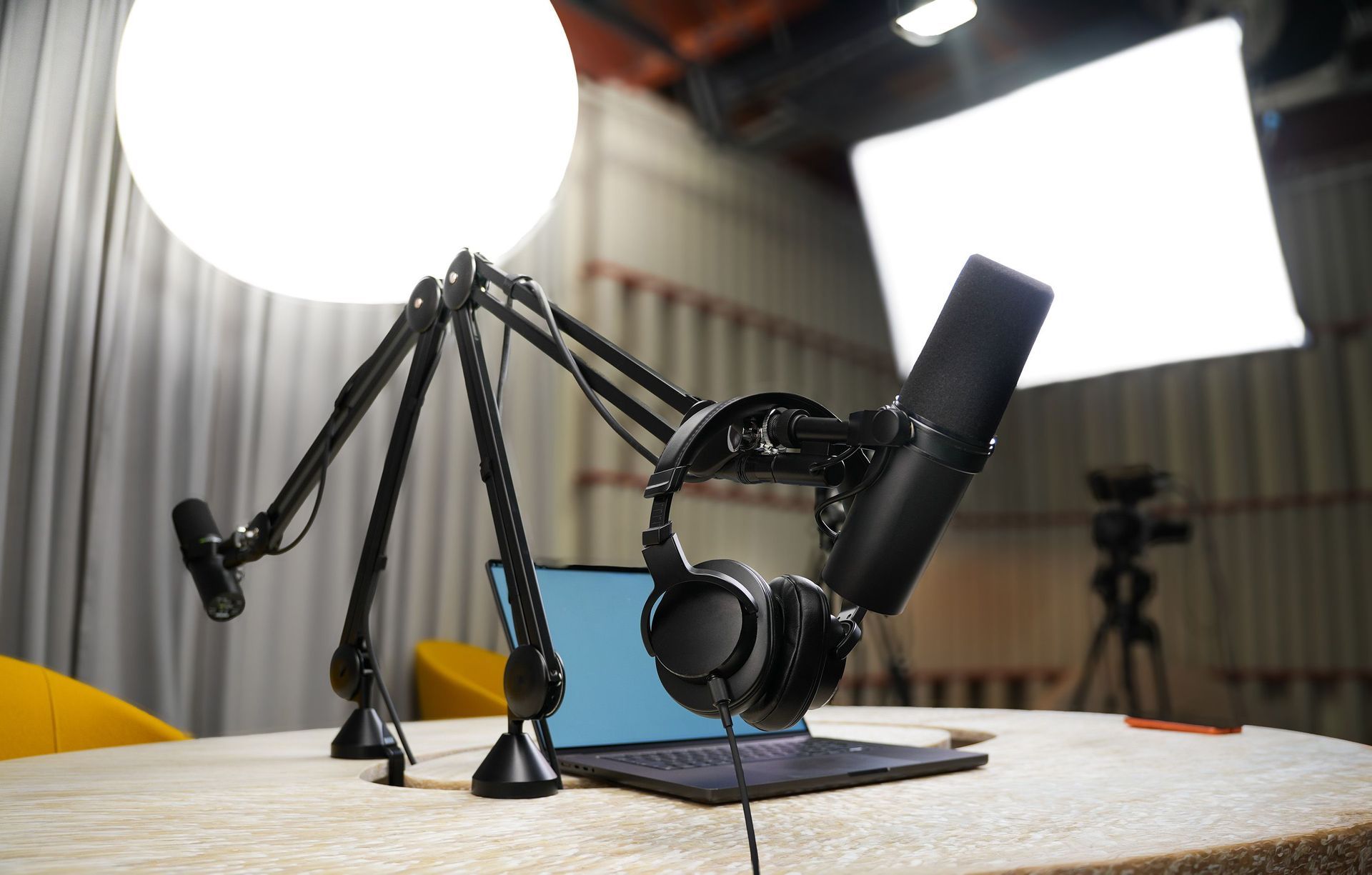 Acoustic treatment in a streaming studio