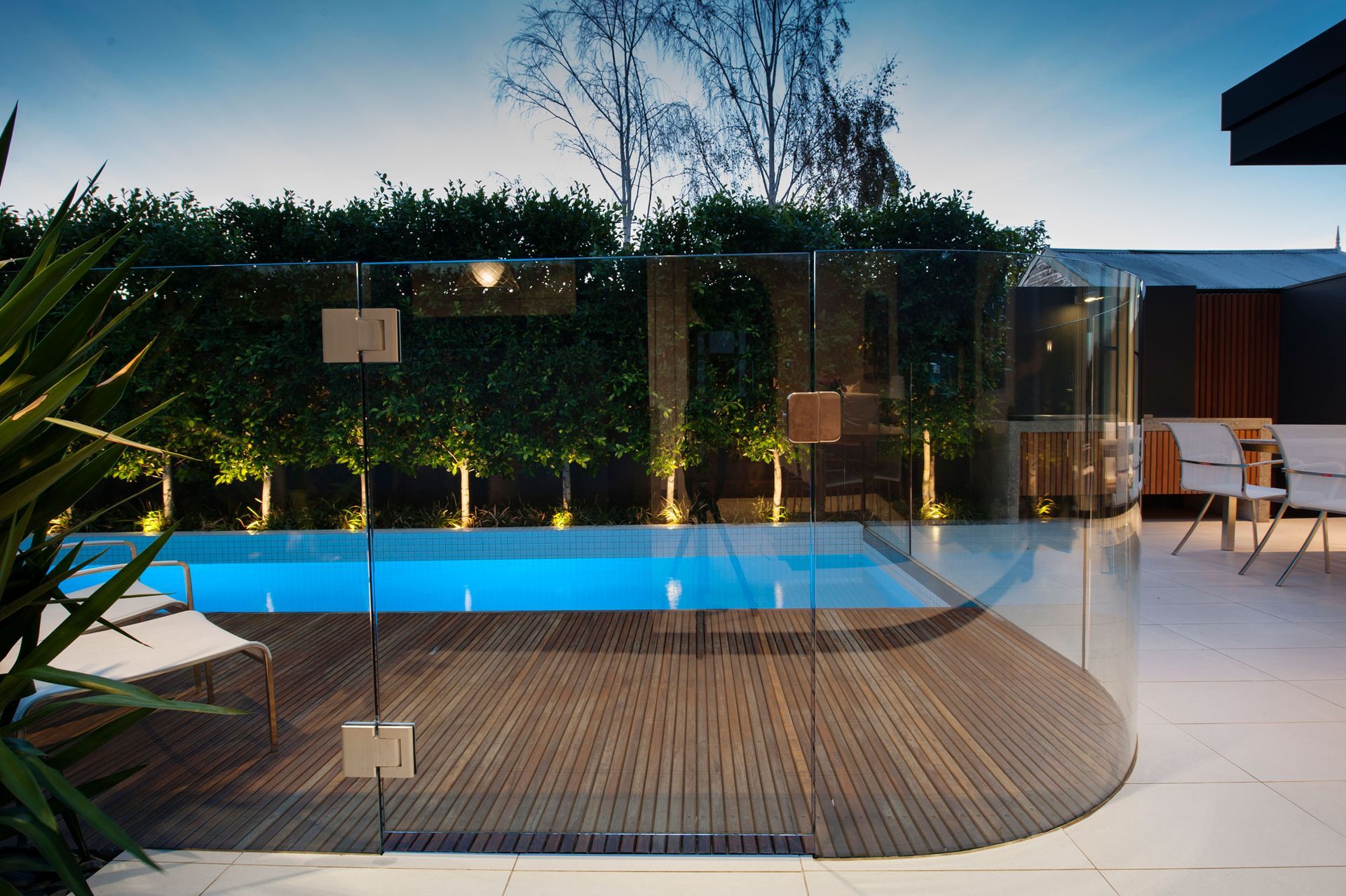 Glass Pool Fencing Custom Built in Shepparton, Yarrawonga, Wangaratta, Seymour, Mansfield, Benalla, Wagga.. Northern Victoria