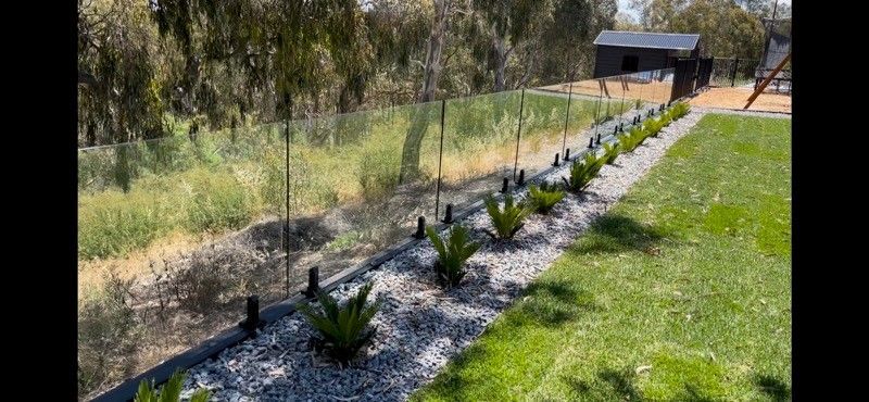 Glass Pool Fencing Custom Built in Shepparton, Yarrawonga, Wangaratta, Seymour, Mansfield, Benalla, Wagga.. Northern Victoria