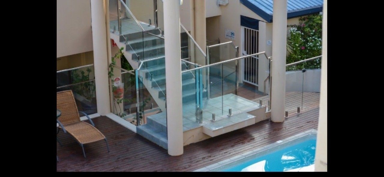 Glass Pool Fencing Custom Built in Shepparton, Yarrawonga, Wangaratta, Seymour, Mansfield, Benalla, Wagga.. Northern Victoria