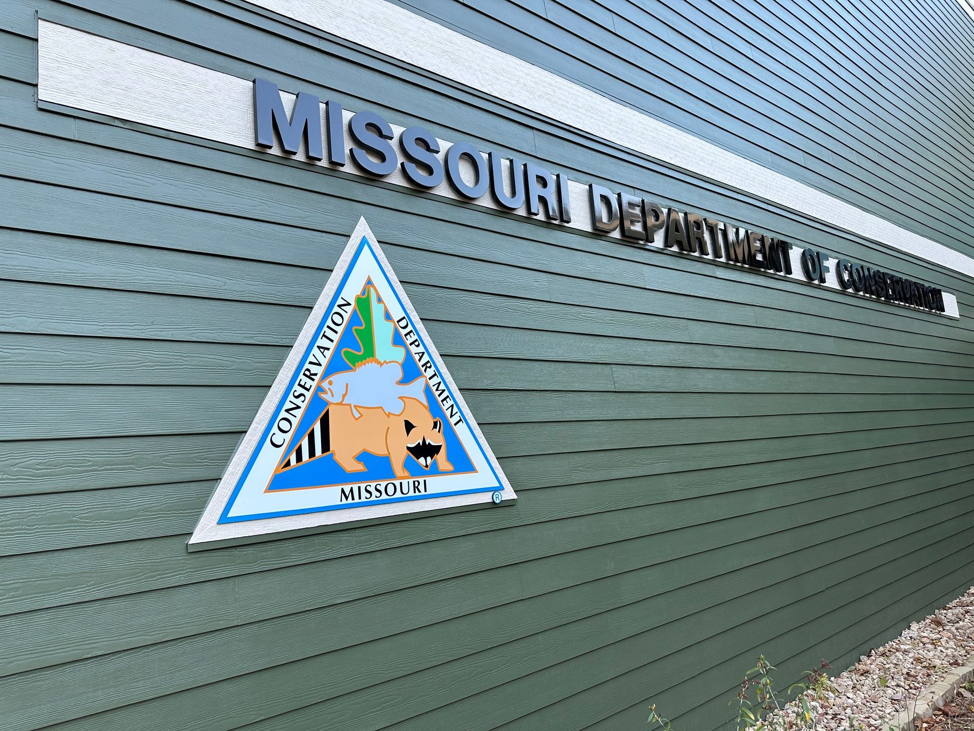 Sign on a green building: 
