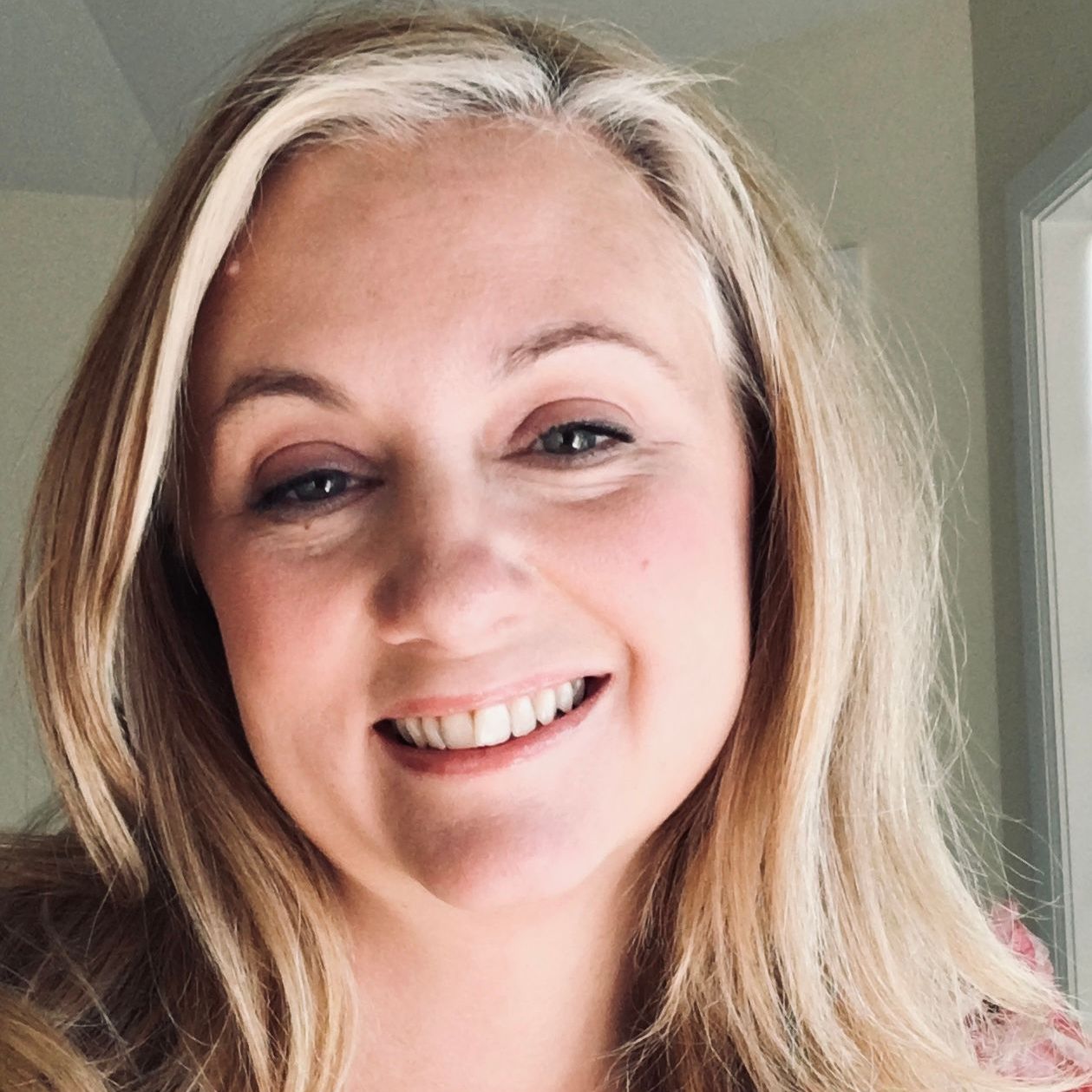 Suzanne, licensed therapist at Compassionate Connections Counseling, providing compassionate support for individuals and couples.