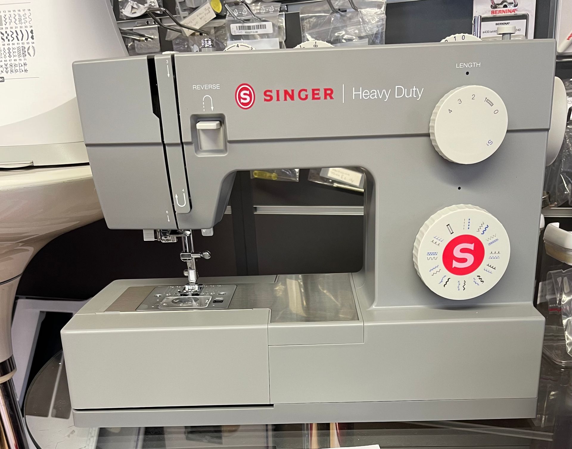 Singer 4423 Sewing Machine