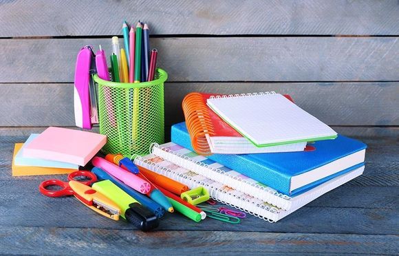 ARTICOLI PER L’UFFICIO E PER LA SCUOLA