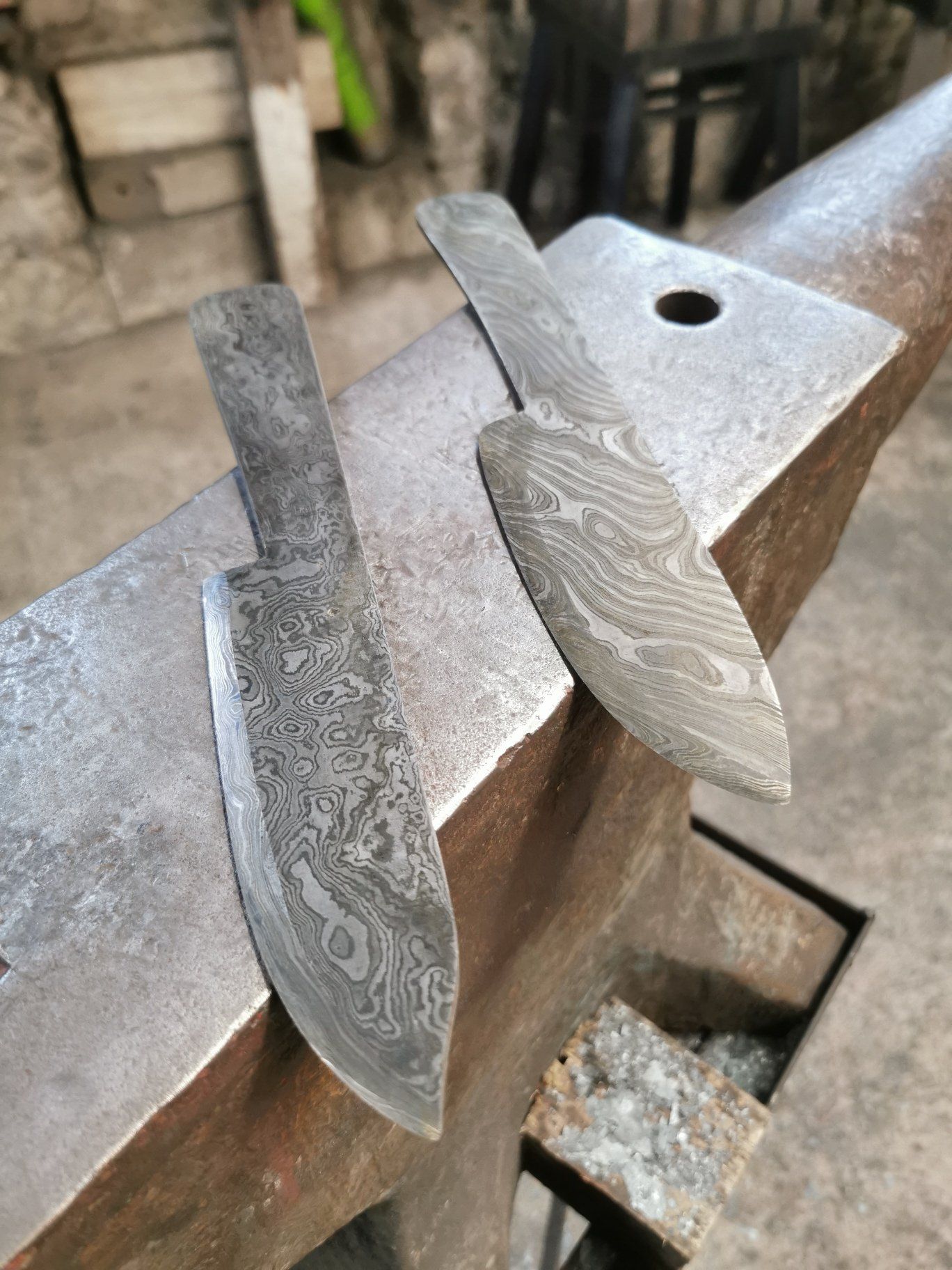 knives forged