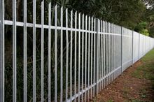 a spike aluminum fence elgin il
