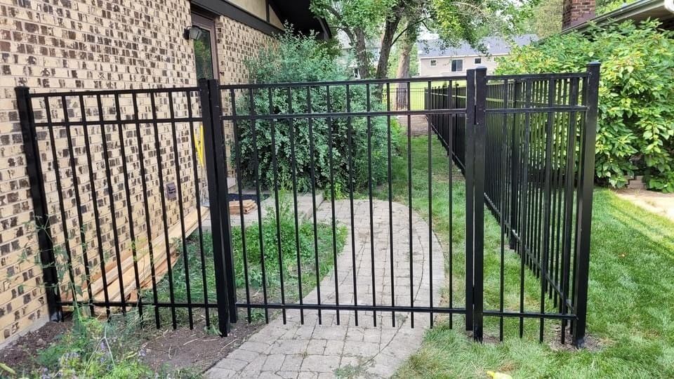 fence installation Hoffman Estates IL