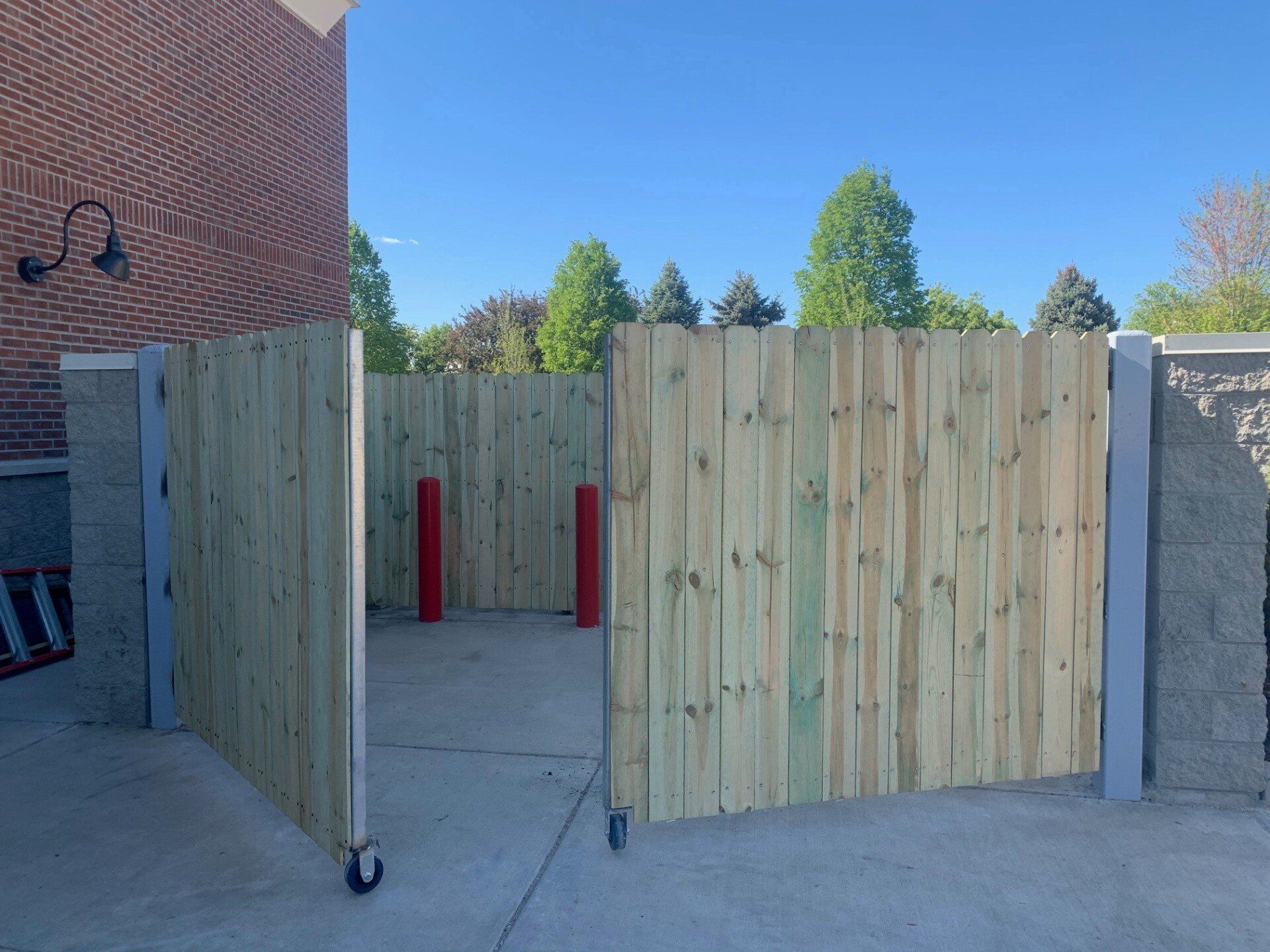 fence companies elgin illinois