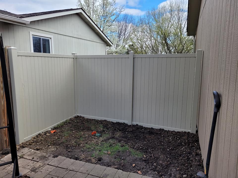 fence companies elgin illinois