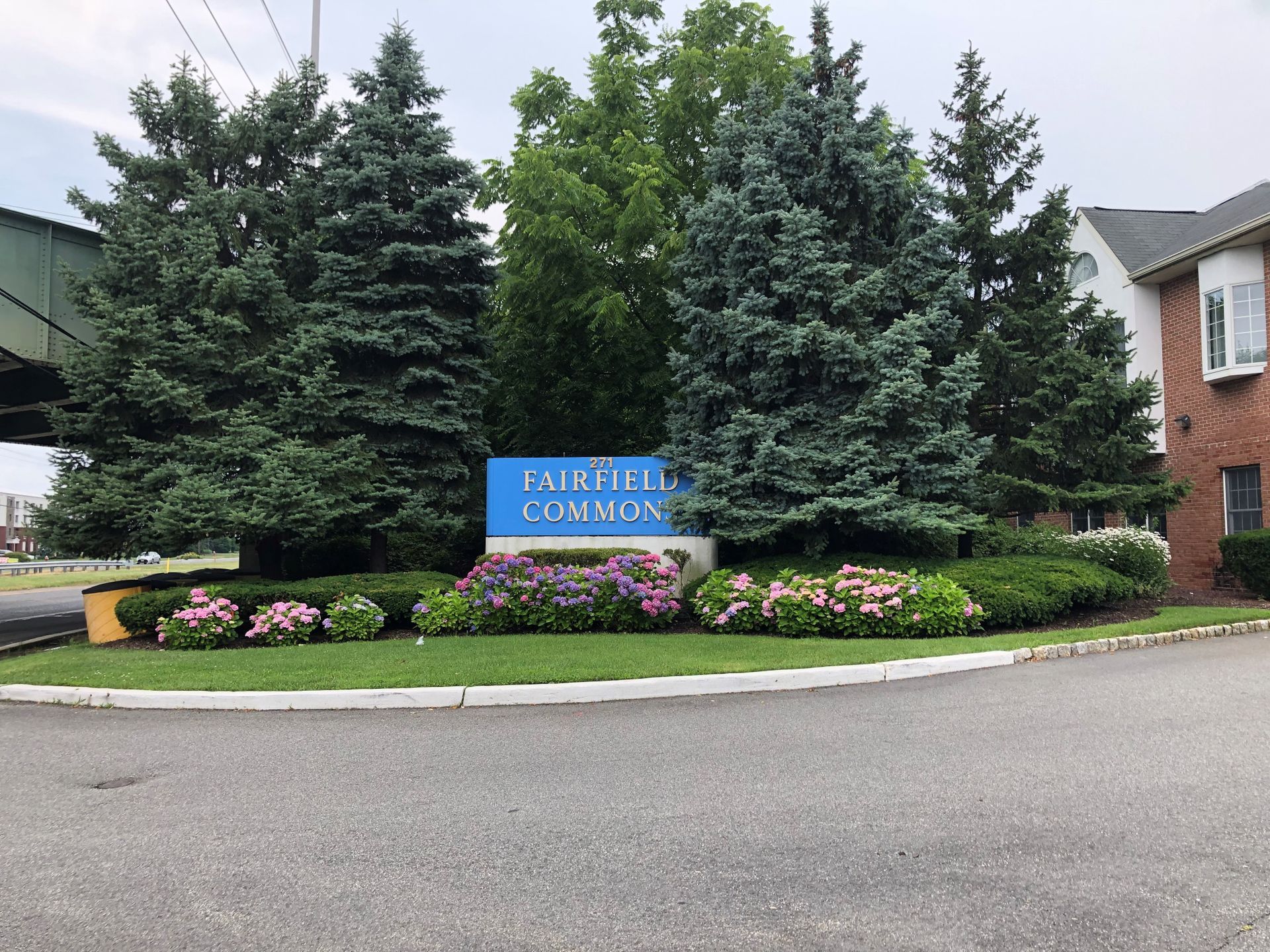 271 Fairfield Commons — Clifton, NJ — Evergreen Commercial Real Estate Brokers Inc