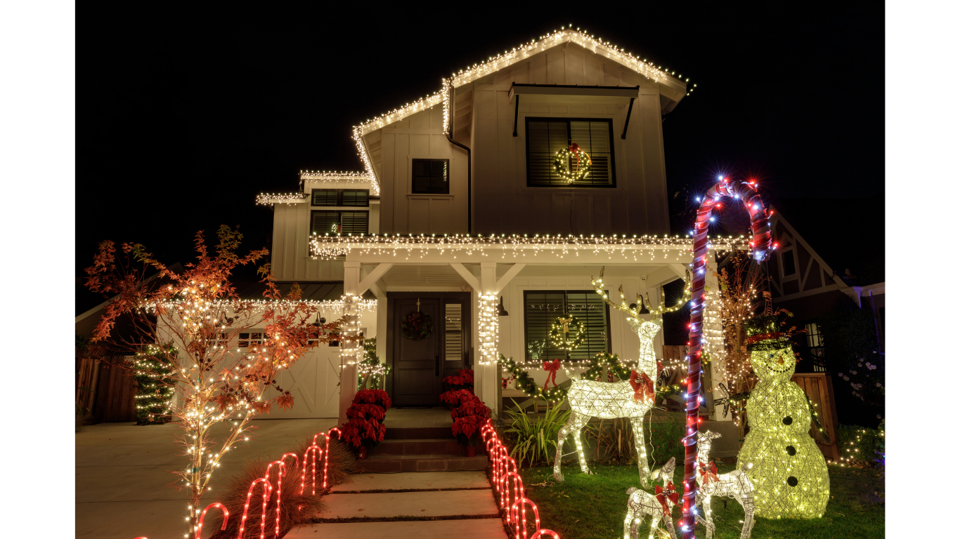 How to hang up Christmas Lights
