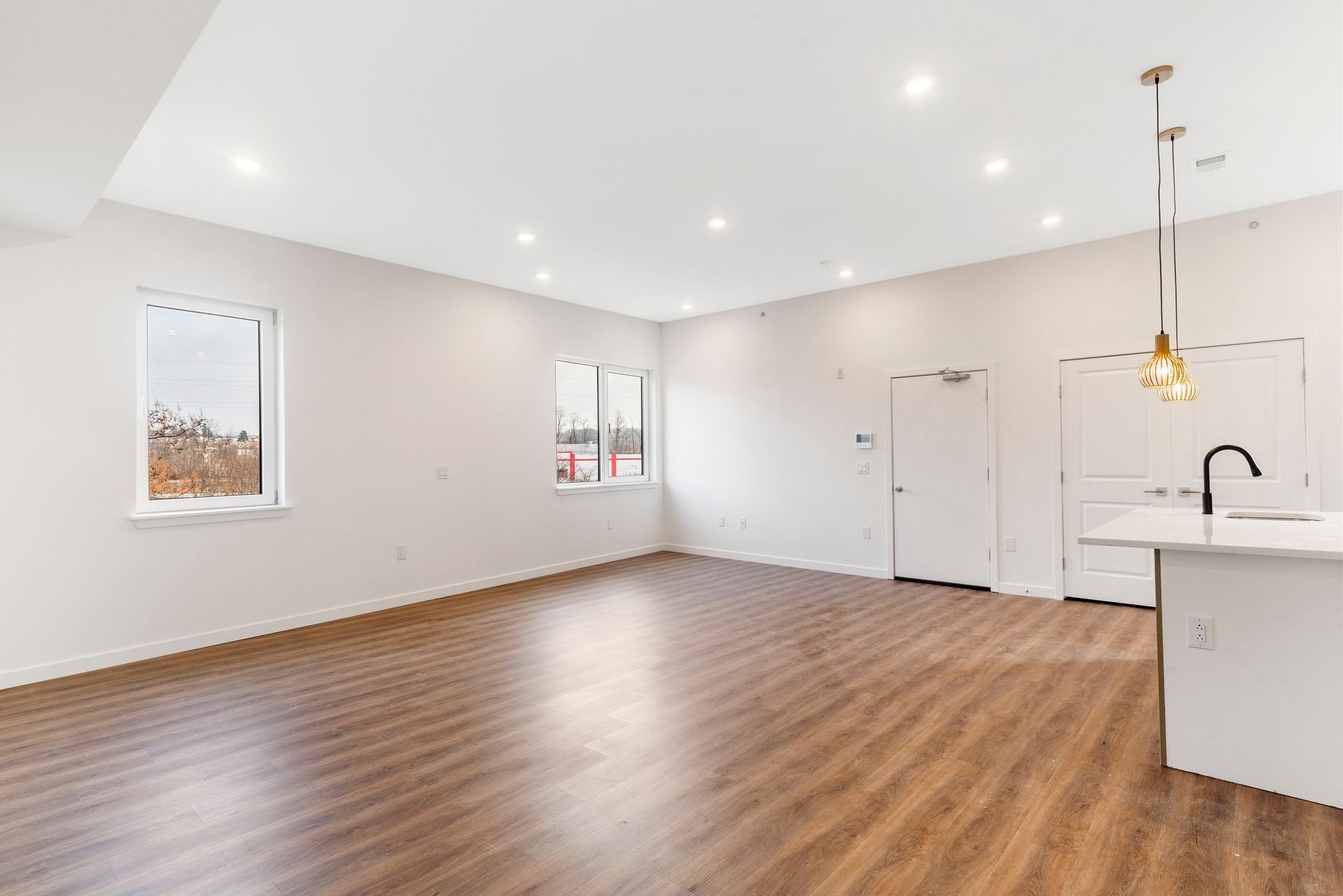 Omega Realty Group 54th STREET MANOR Philadeliphia, PA