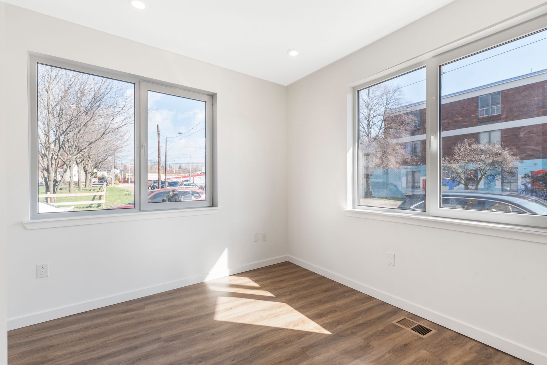 Omega Realty Group 54th STREET MANOR Philadeliphia, PA