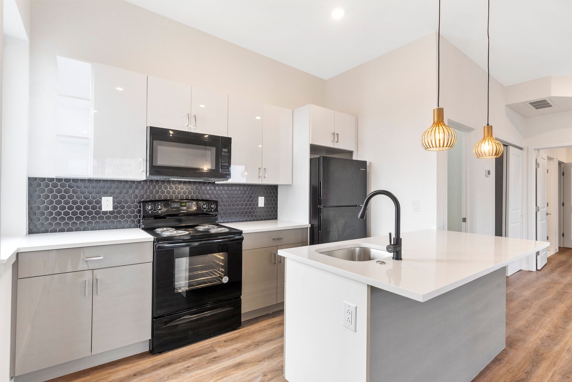 Omega Realty Group 54th STREET MANOR Philadeliphia, PA