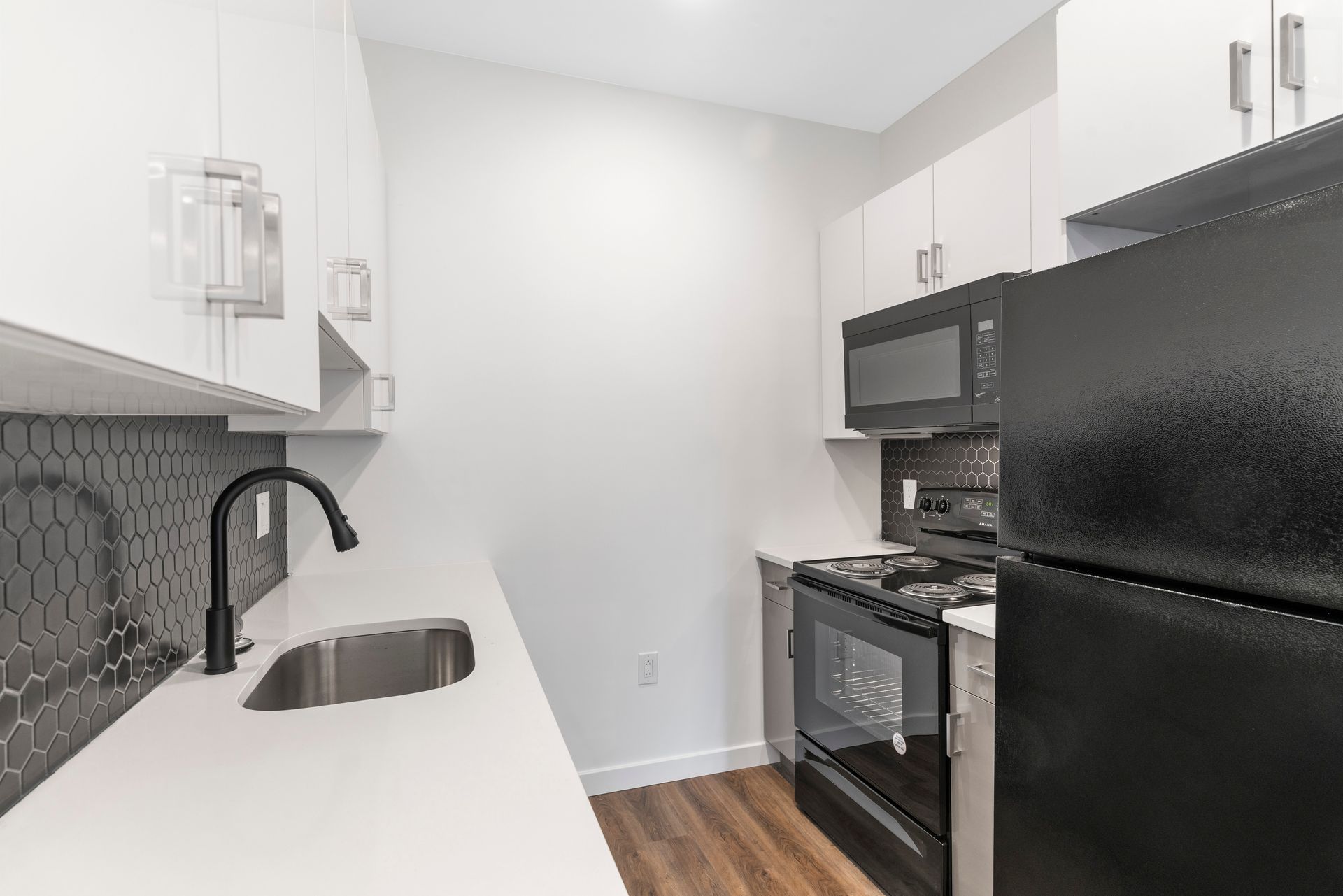 Interior Photo of 54th Street Kitchen