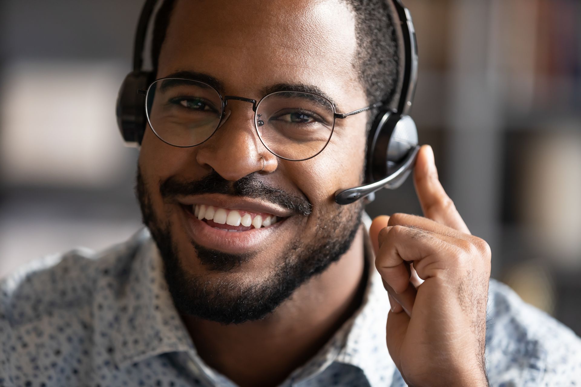 Call Center Man