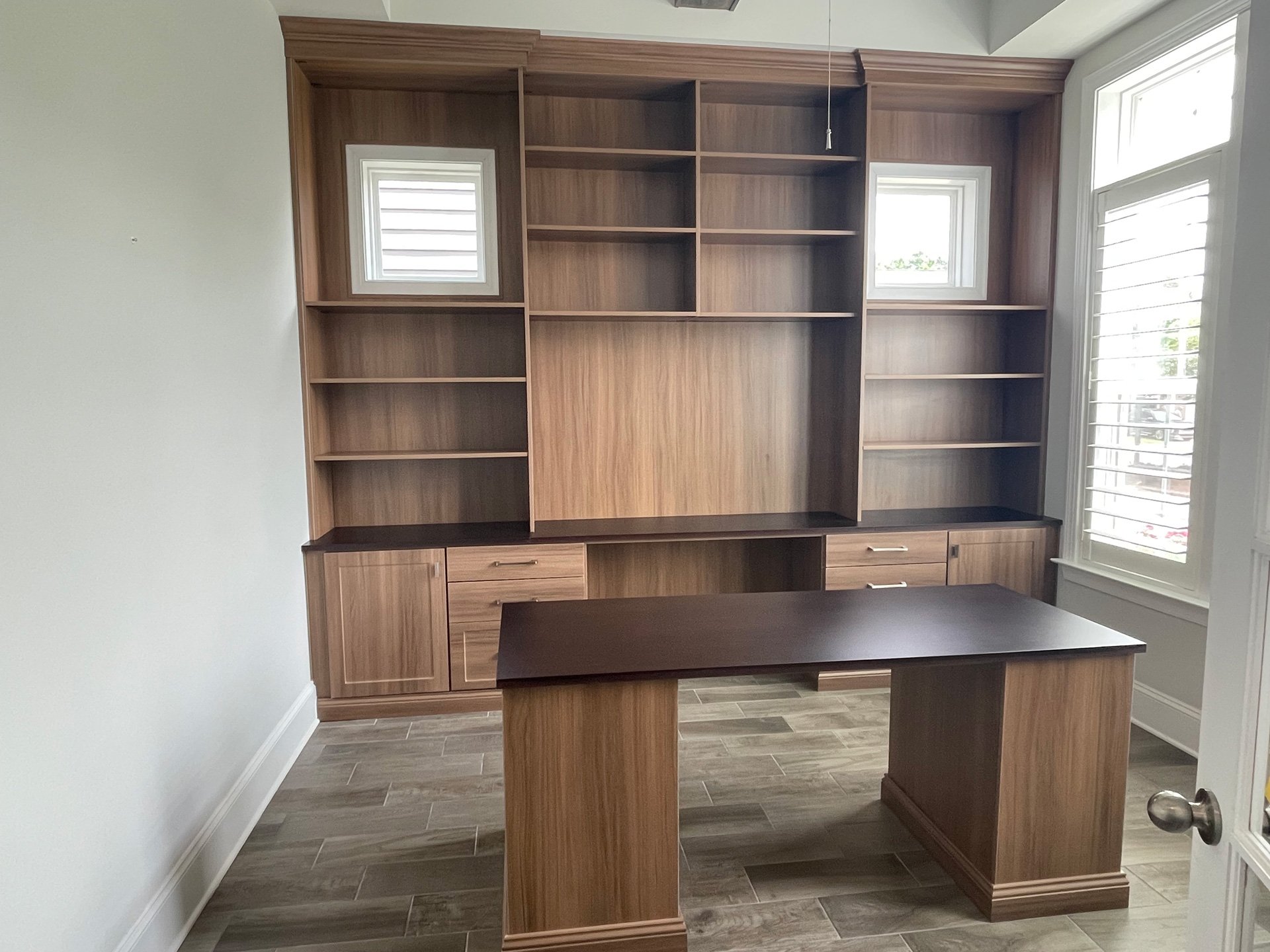 Home Offices & More Mooresville, NC The Closet Niche