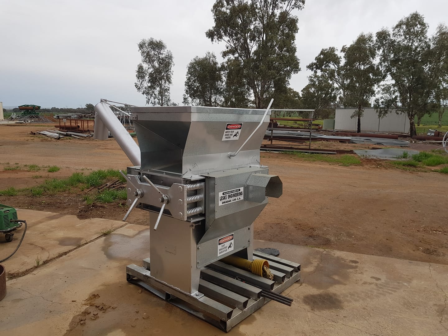 Roller Mill - Shea-Oak Log, SA - Leske Engineering