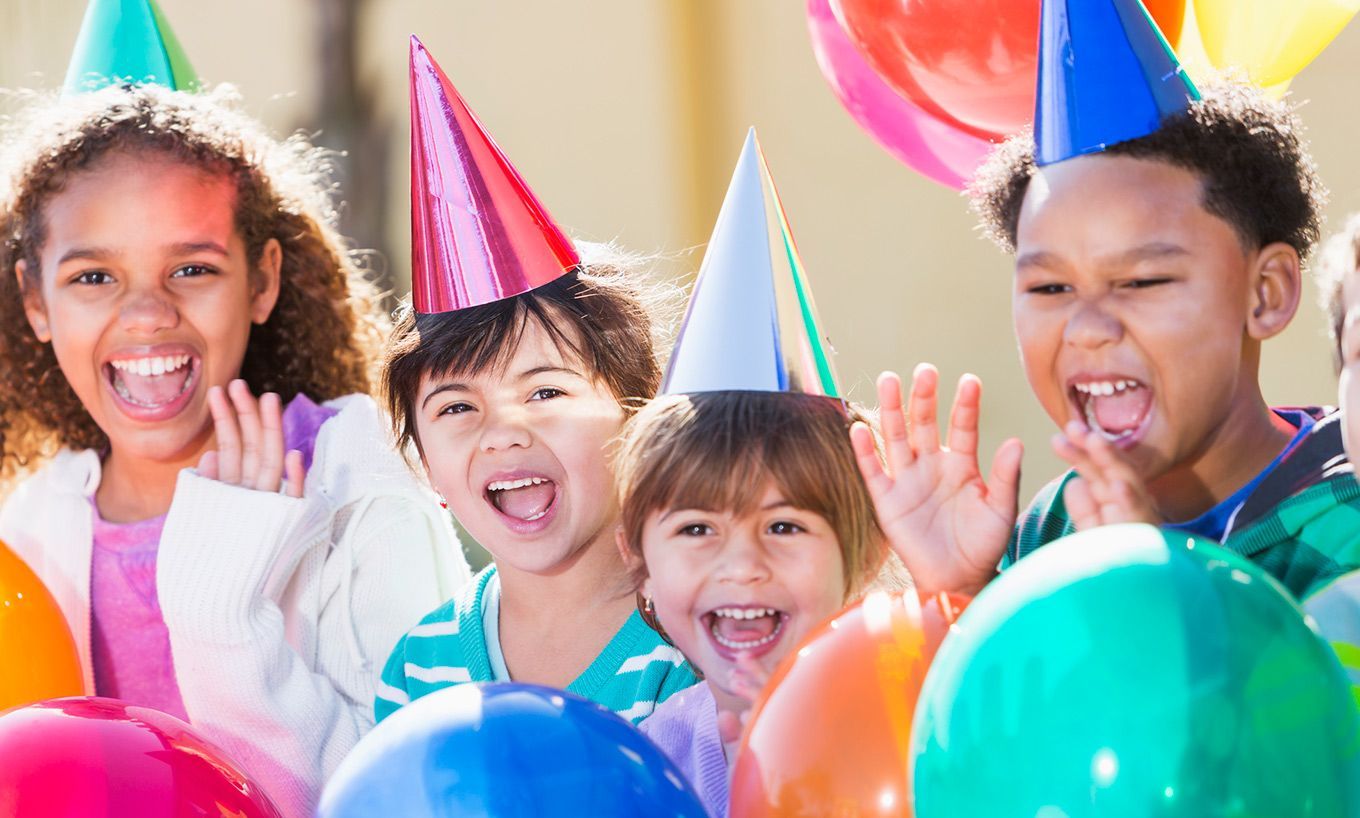 Children in Birthday Party — Hoffman Estates, IL — Bash Box-Party In A Box
