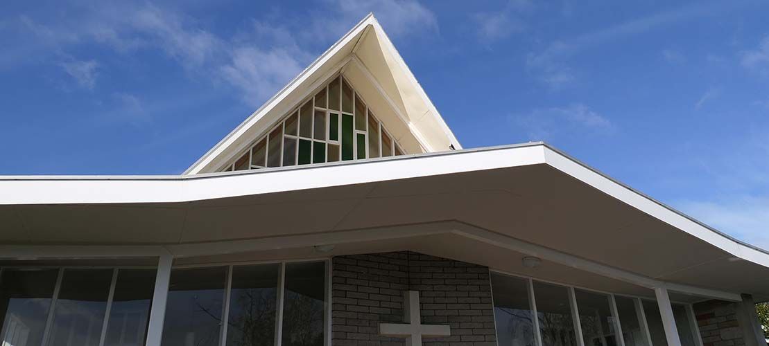 Photo of a chapel at a funeral home