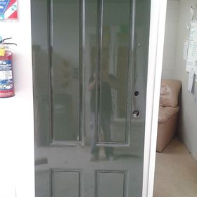 Door - Auckland, NZ - Papakura Furniture & Door Refinishers Limited