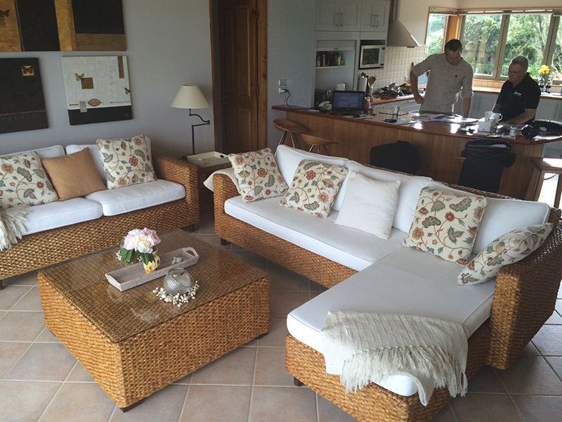 Living Room - Auckland, NZ - Papakura Furniture & Door Refinishers Limited