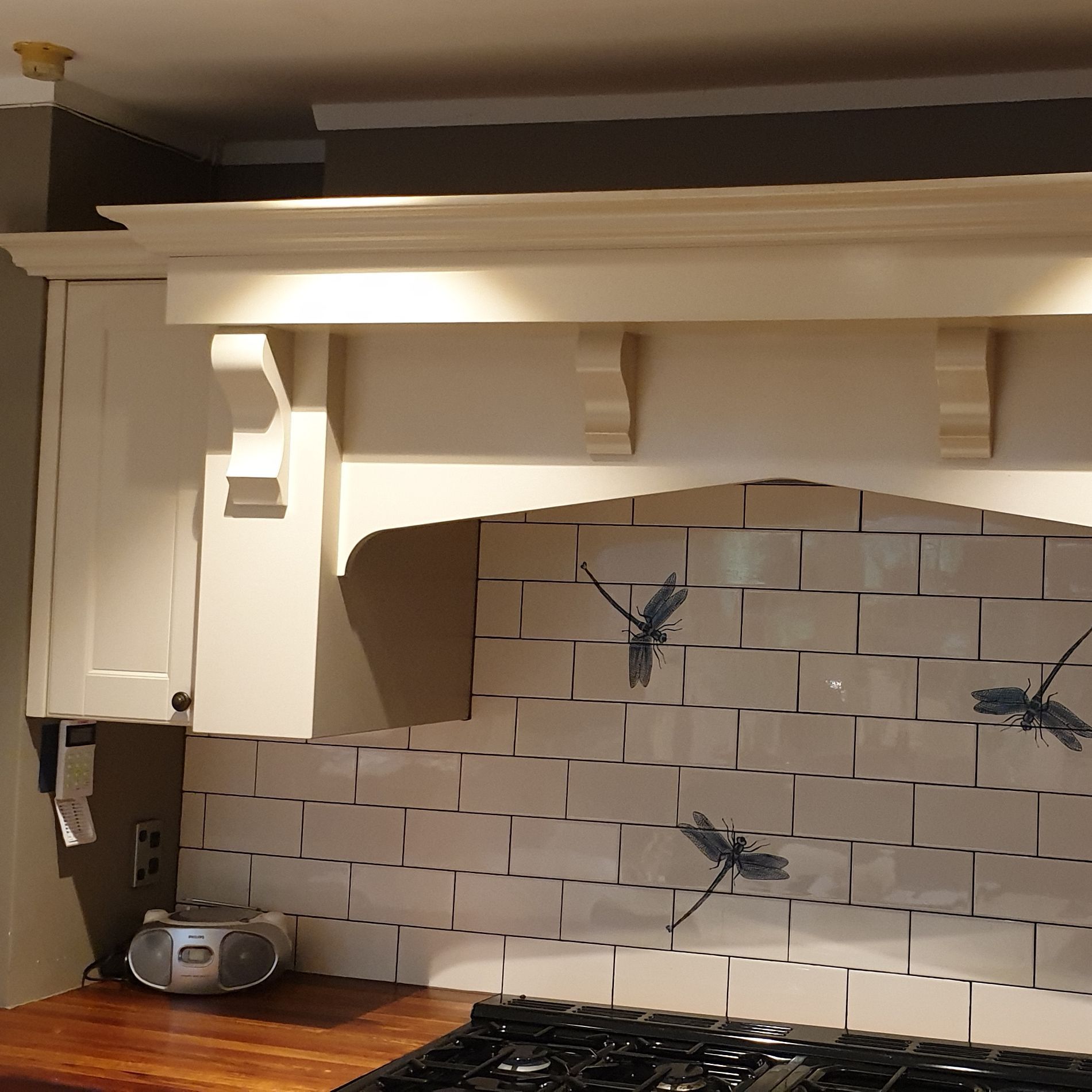 Varnished Cabinet - Auckland, NZ - Papakura Furniture & Door Refinishers Limited Varnished Cabinet - Auckland, NZ - Papakura Furniture & Door Refinishers Limited