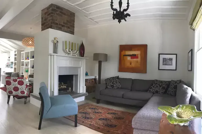 open plan older home
