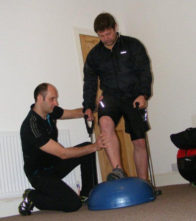 Benefit from a dedicated Mobile Sports Massage Therapist in Coventry and Warwickshire, and free yourself from muscular tension and restricted movement.
Coventry-based covering Coventry, Kenilworth, Meridan, Warwick and other Warwickshire areas.