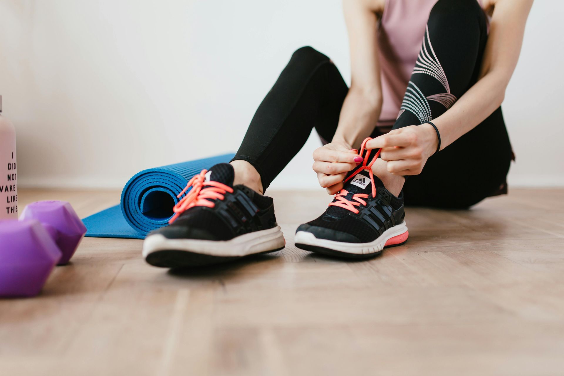 8 health benefits of early morning stretches and exercise with Apahe Brave Sports Therapy, Coventry.