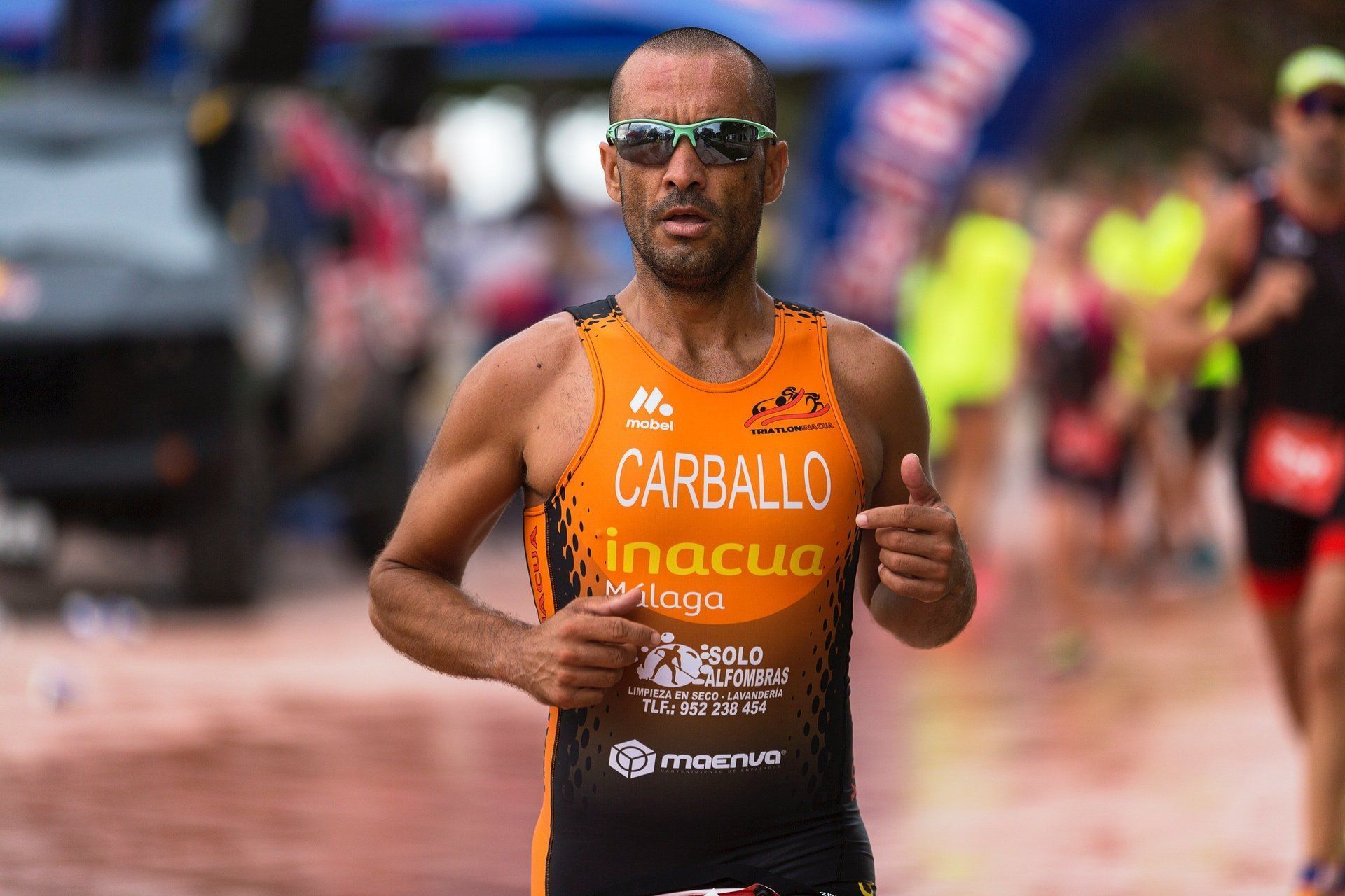 Discover how sports massage helps marathon runners recover faster, prevent injury, and run stronger.