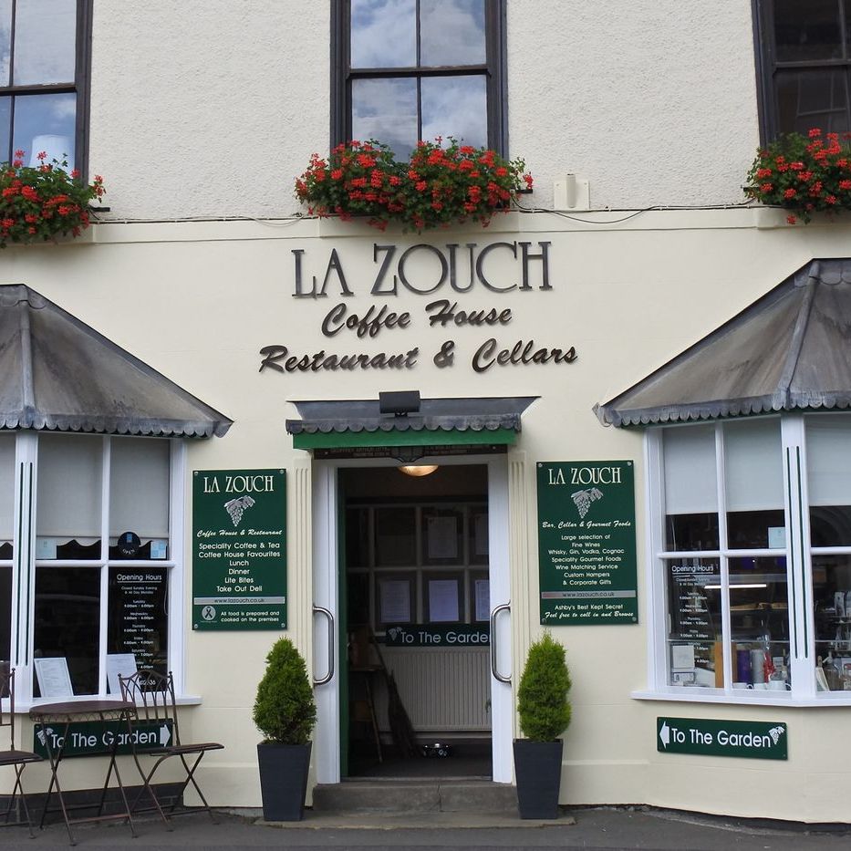 The front of la zouch coffee house restaurant and collars