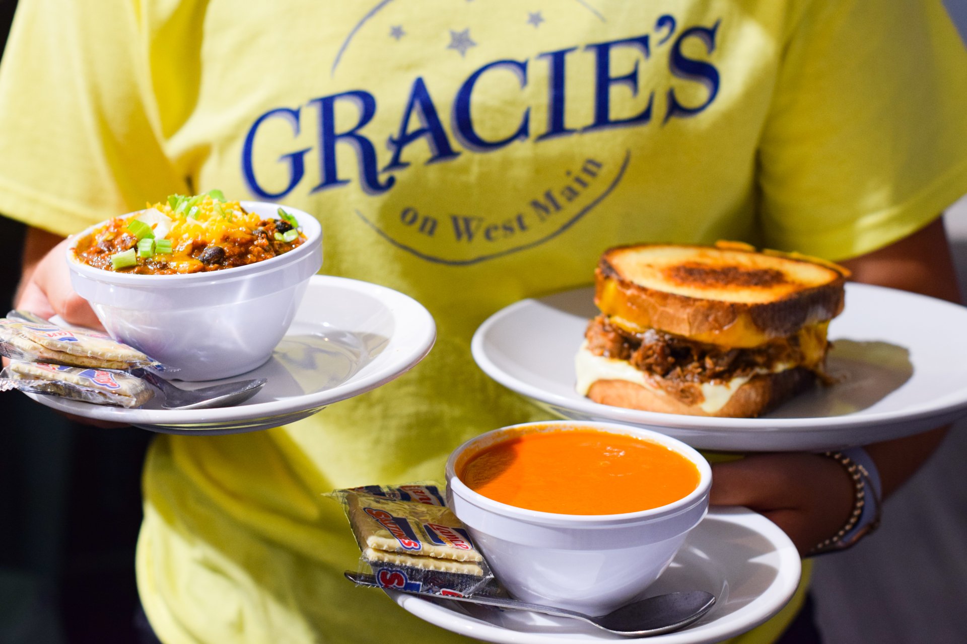 Gallery Gracie's on West Main Leola Pa